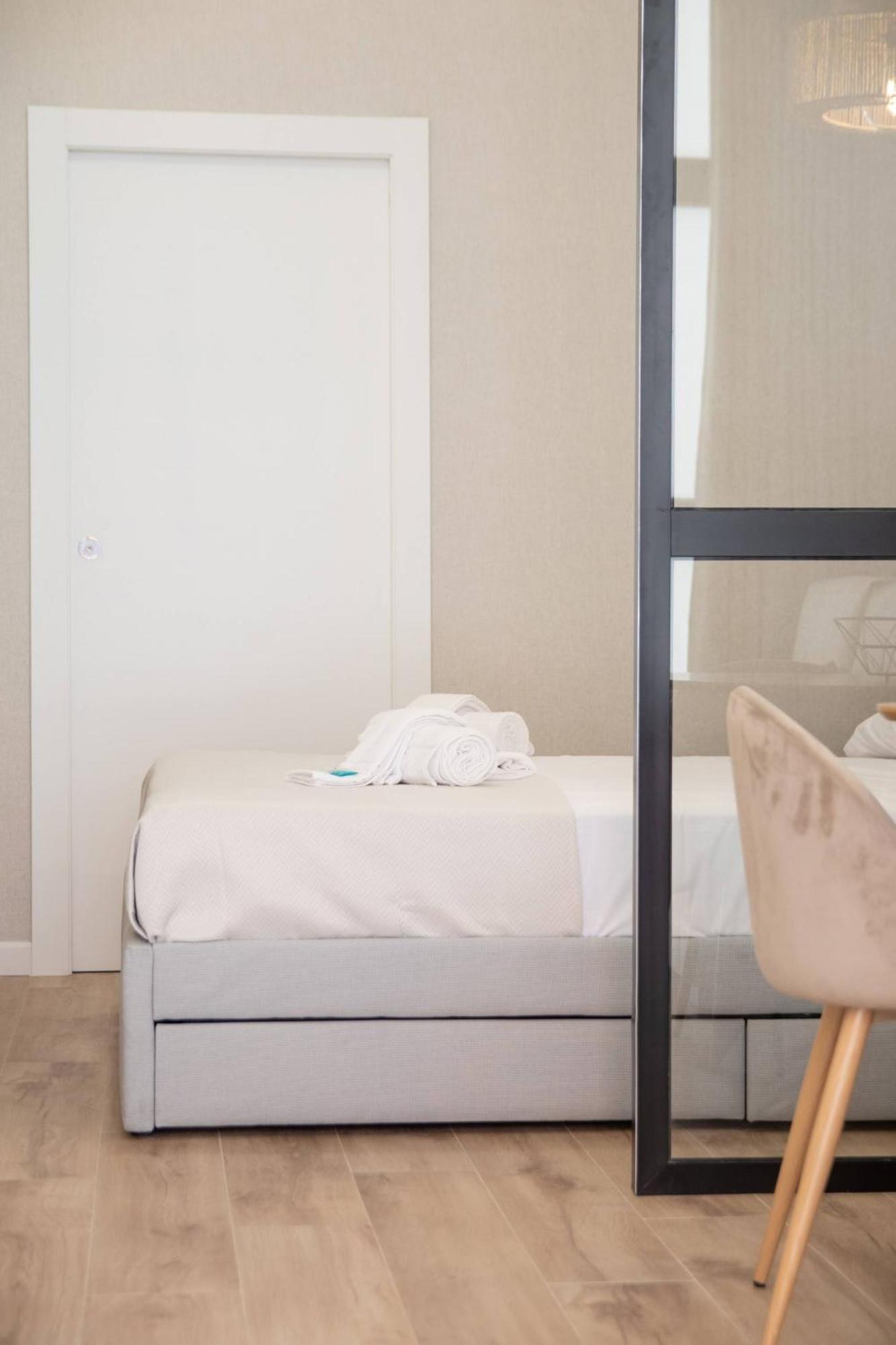 Maritim 1 By Concept Flats Apartment Valencia Exterior photo